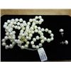 Image 1 : 32" FRESH WATER PEARL NECKLACE AND EARRING SET
