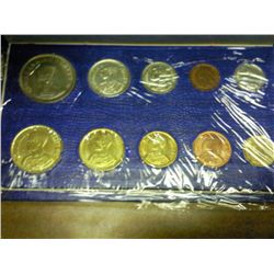 THAILAND MINT SET (AS SHOWN)