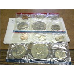 1977 US MINT SET (UNC) P/D (WITH ENVELOPE)