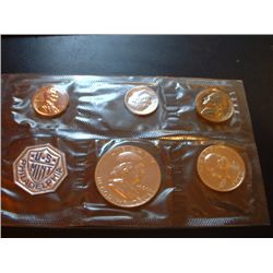 1960 US Mint Silver Proof Set W/90% Silver Franklin Half Dollar, Qtr & Dime