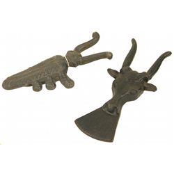 2 Iron Boot Jacks