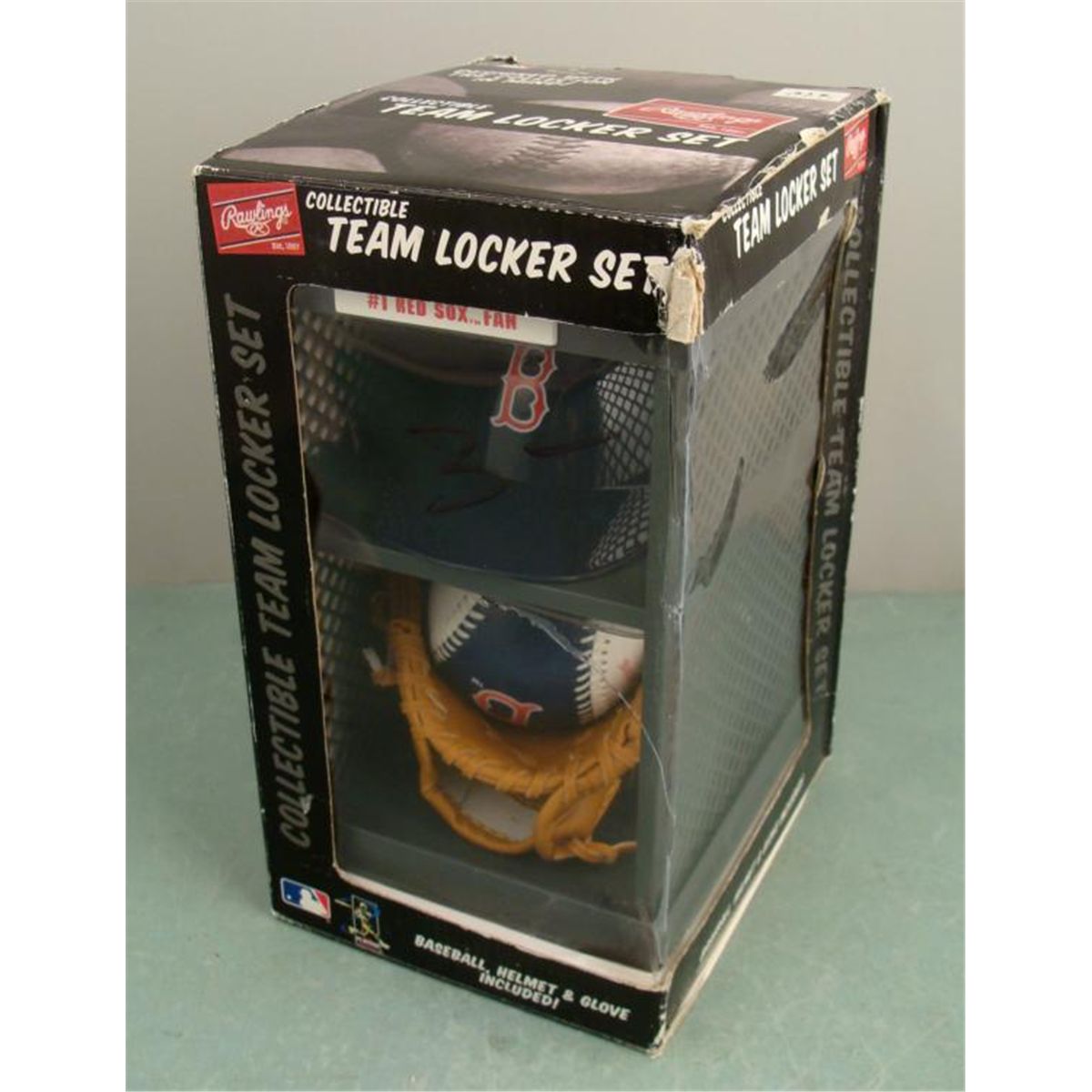 Rawlings Boston Red Sox Collectible Team Locker Set