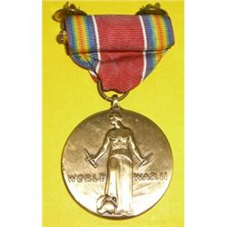 United States World War II Medal & Ribbon *1941 - 1945*!!