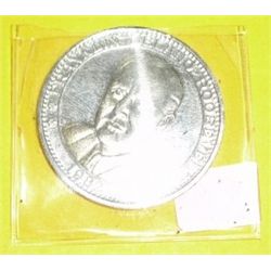 1982 Franklin Roosevelt 100th Anniversary Coin!!