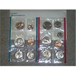 1980 Mint Set In the orig. envelope. This set includes all 3 BU Anthony dollars