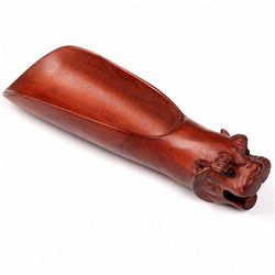 Chinese Carved Boxwood Lion Tea Scoop (ANT-1393)