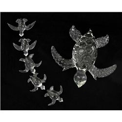 Handcrafted Glass Sea Turtle Mom & Kids (DEC-390)