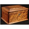 Image 2 : Tiger Oak Poker Chip Box