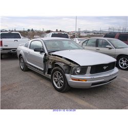 2005 - FORD MUSTANG