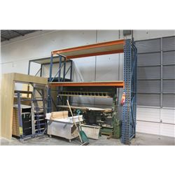 SINGLE BAY OF BLUE PALLET RACKING