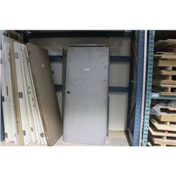 LOT OF METAL DOORS AND FRAMES
