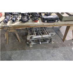 LOT OF MACHINE DOLLIES