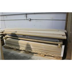 PALLET OF ASSORTED WOOD