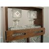 Image 3 : 2 Glass Decanters w/ Wooden Portable Carrying Case