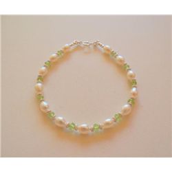 DARLING Freshwater Pearl & Peridot Sterling Silver Brac