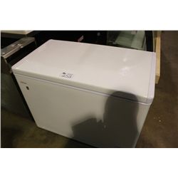 DANBY CHEST FREEZER
