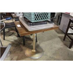 28'X24' WALNUT COLOURED RESTAURANT TABLE