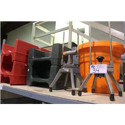 2 FRY PRESSES, SALAD SPINNER & BOOSTER SEATS