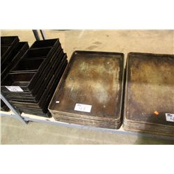 LOT OF BREAD BAKING PANS