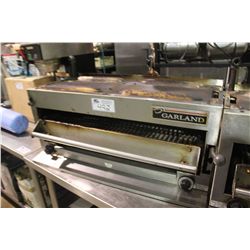 GARLAND STAINLESS STEEL GAS PIZZA OVEN