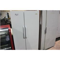 GIBSON SIDE BY SIDE FRIDGE
