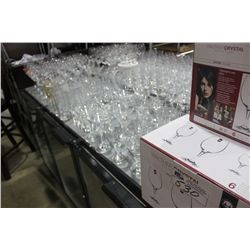 LARGE LOT OF GLASSWARE