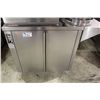 Image 1 : RES STAINLESS STEEL WARMING CABINET