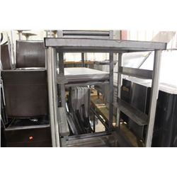 SMALL STAINLESS STEEL PREP TABLE