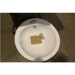 NEW WHITE MODEL V-2470 BIDET BASIN