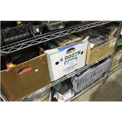 LOT OF BOARD GAMES & FIGURINES