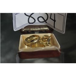 LOT OF GOLD JEWLERY & RINGS