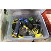 Image 1 : BOX OF TAPE MEASURES