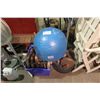 Image 1 : LOT OF EXERCISE EQUIPMENT