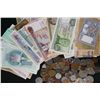 Image 2 : 100 Foreign Notes & 100 Foreign Coins Various Dates & Conditions