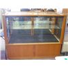 Image 1 : 4' Oak Glass Front Display Cabinet