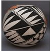 Image 2 : Acoma pottery jar