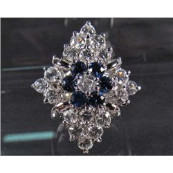 STERLING SILVER LADIES SAPPHIRE RING - SIZE 8