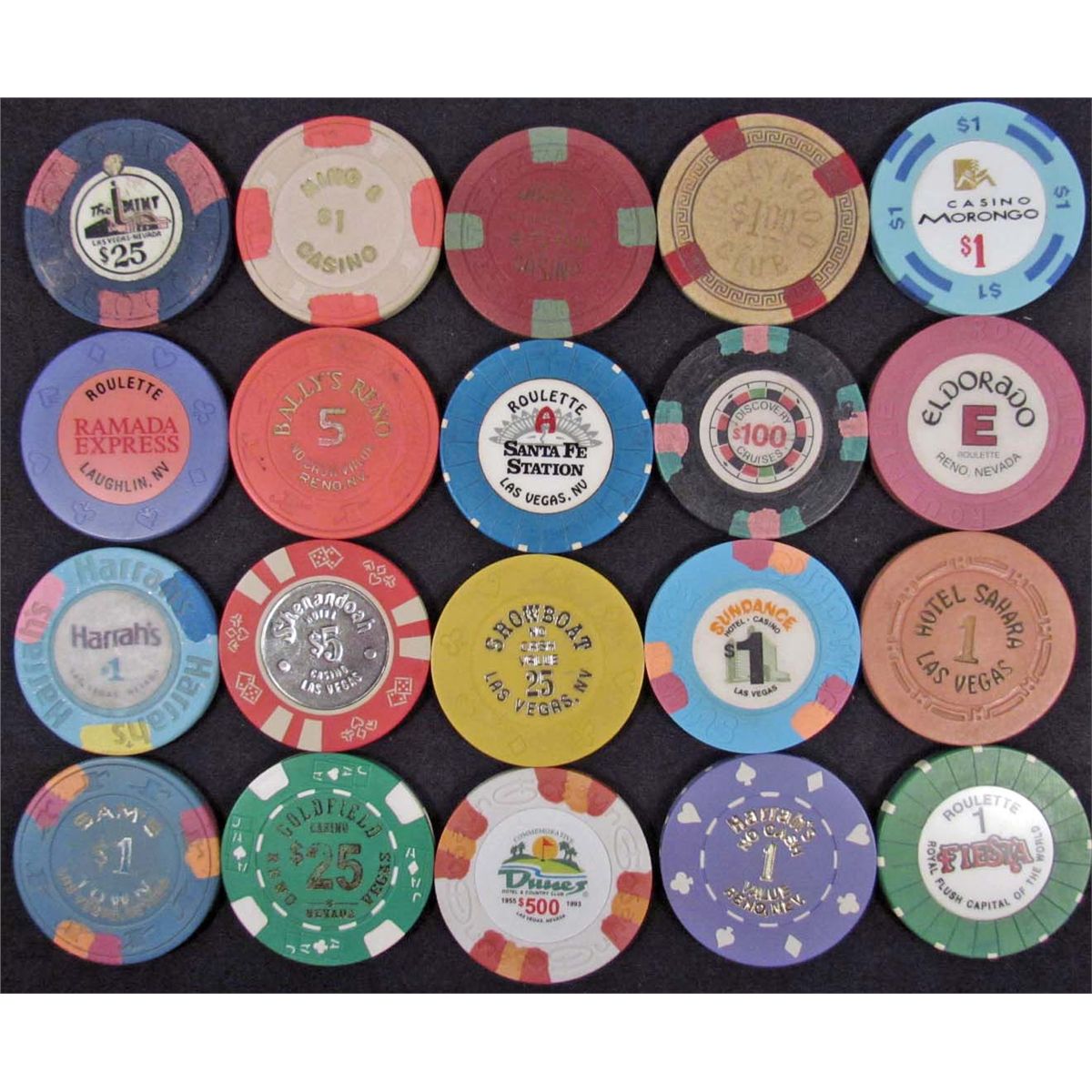 $5 CASINO GAMING CHIP FROM DISCOVERY CRUISE Lines Poker//Obsolete