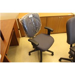 BLUE PATTERNED MULTI LEVER TASK CHAIR