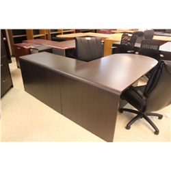 ESPRESSO P-TOP EXECUTIVE DESK