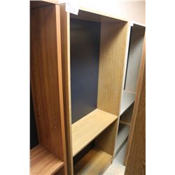 6' BOOKCASE LIGHT OAK