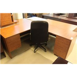 AUTUMN MAPLE L-SHAPE DESK