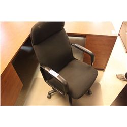 BLACK EXECUTIVE HIGH BACK CHAIR & CHAIR MAT