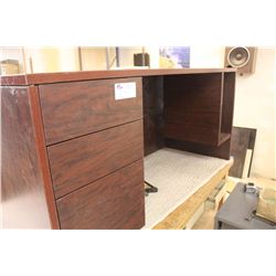 MAHOGANY COMPUTER DESK AND 6FT BOOK CASE