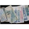 Image 1 : foreign currency bank notes lot of 10