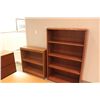 Image 2 : OAK 6 PIECE OFFICE SUITE INCL DESK, 3 CABINETS &