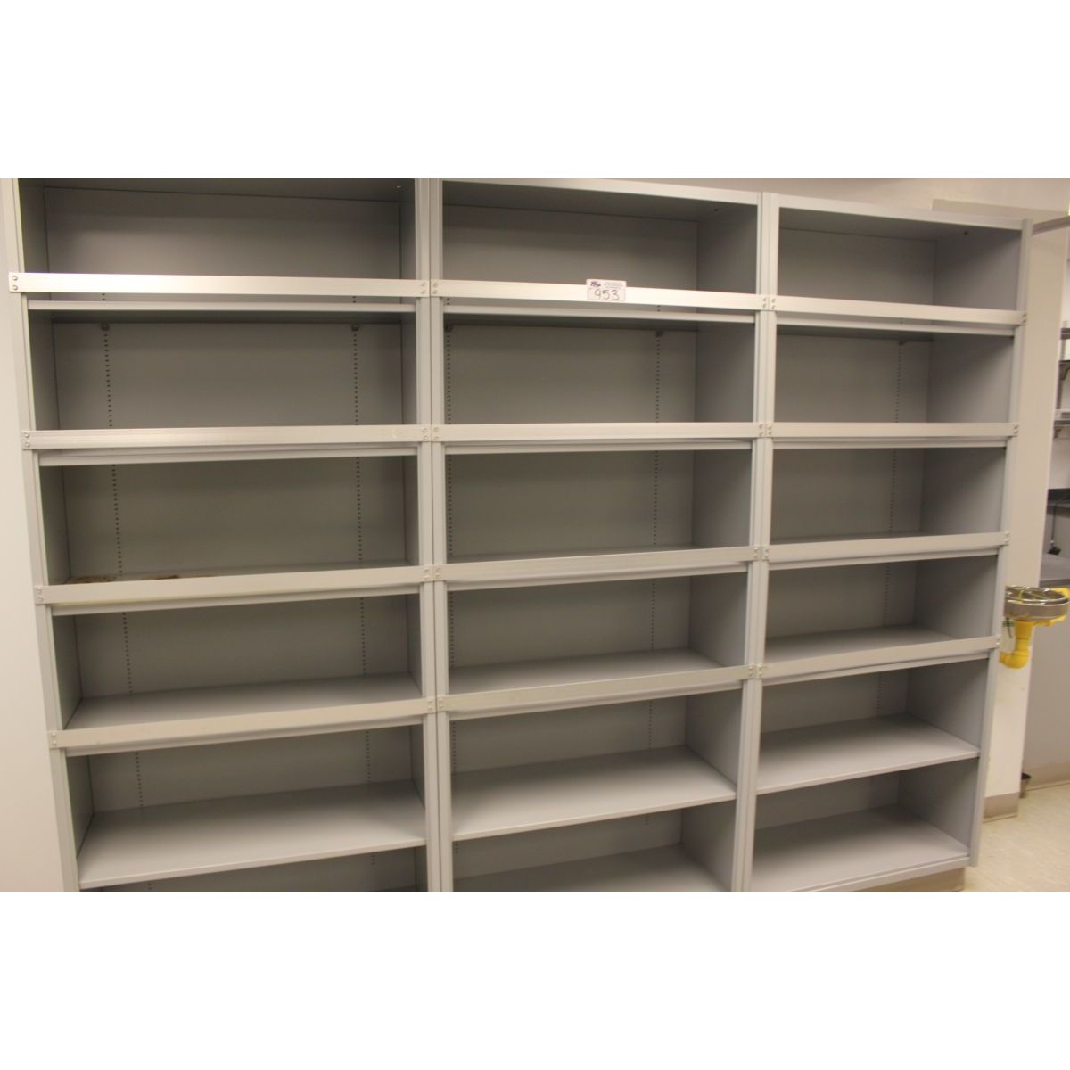 3 BAY METAL LAB RACK