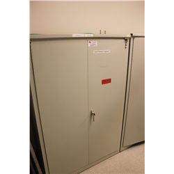 LIQUID CHEMICAL STORAGE CABINET