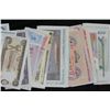 Image 1 : foreign notes, various dates, conditions & denominations, lot of 100