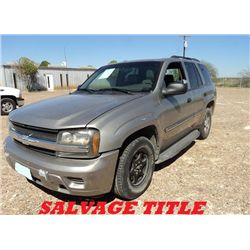 2002 - CHEVROLET TRAIL BLAZER*** SALVAGE TITLE***